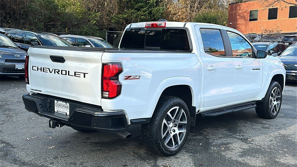 2023 Chevrolet Colorado Z71 photo 4
