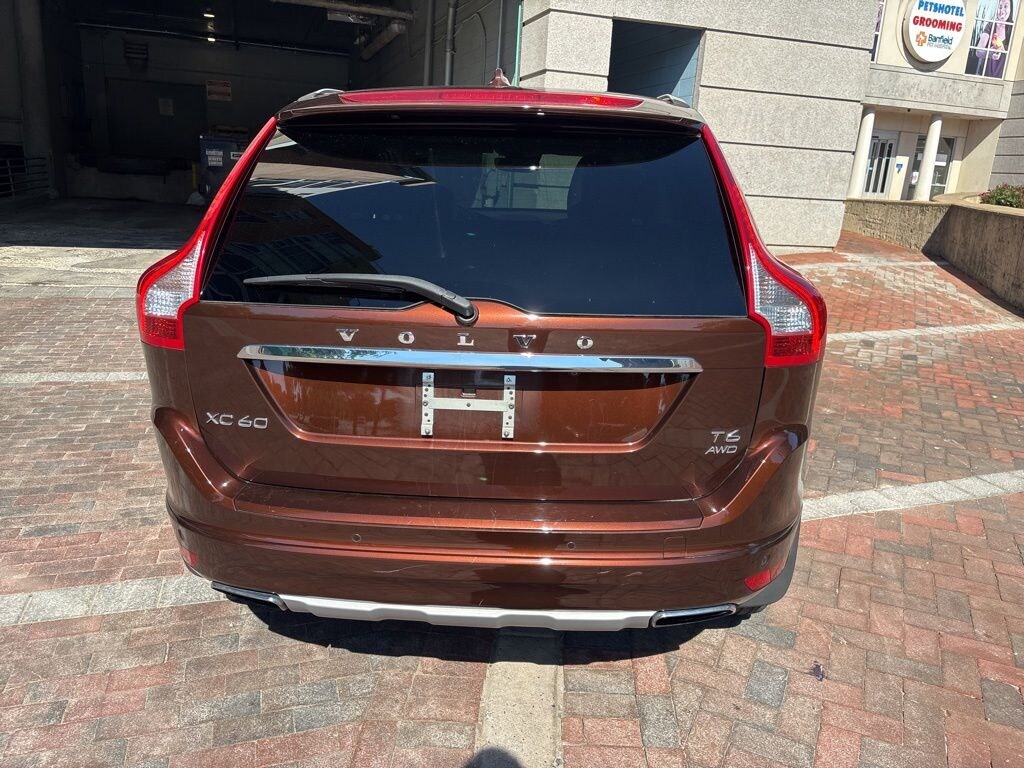 Used 2016 Volvo XC60 T6 Drive-E SUV