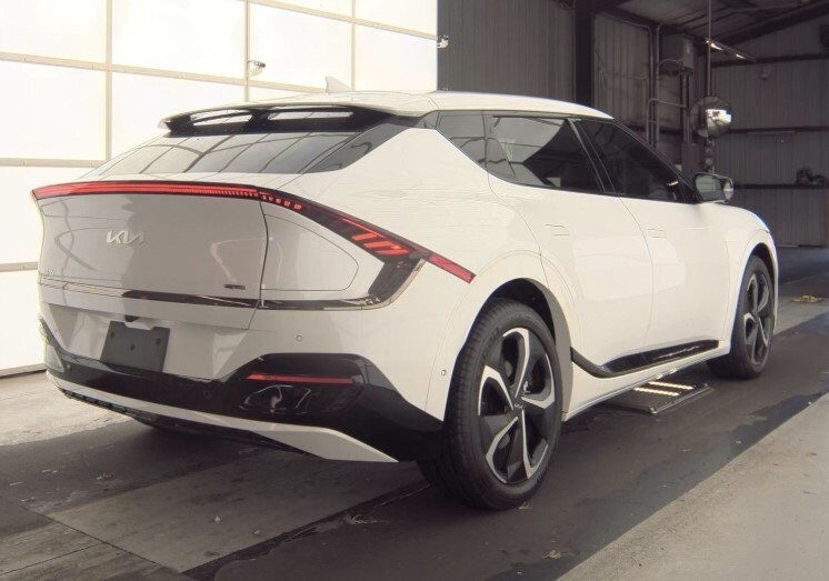 2023 Kia EV6 GT-Line photo 3