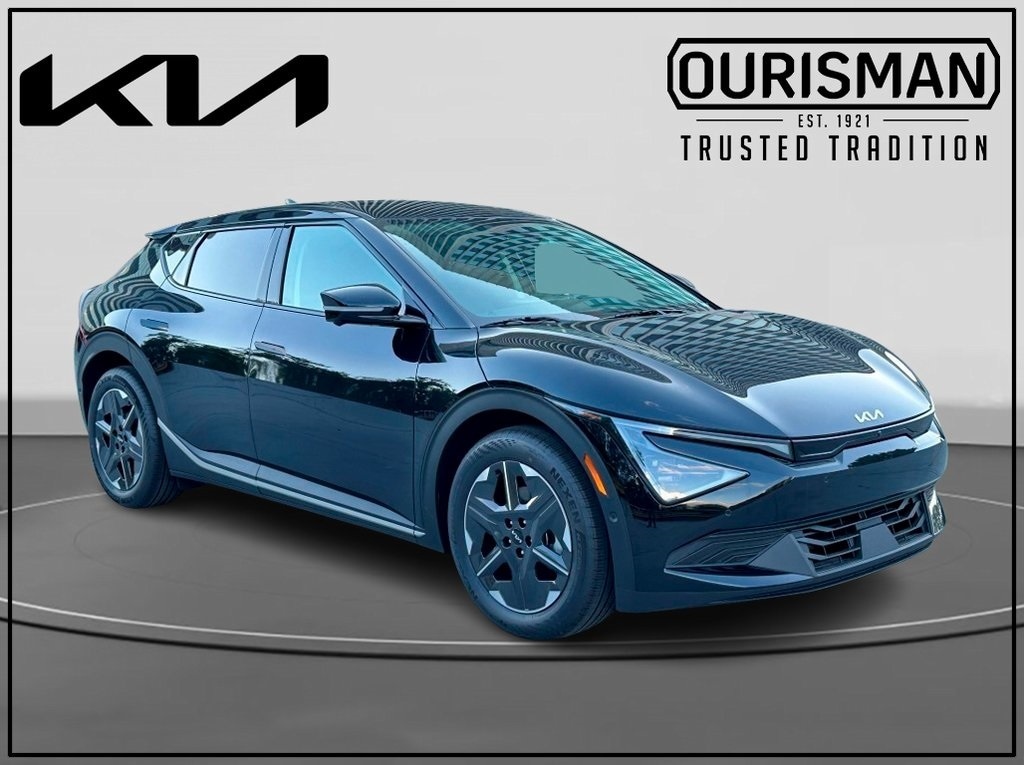 2025 Kia EV6 Light L/R's photo