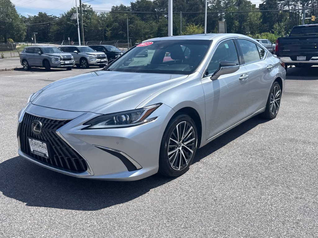 Used 2023 Lexus ES 250 Sedan
