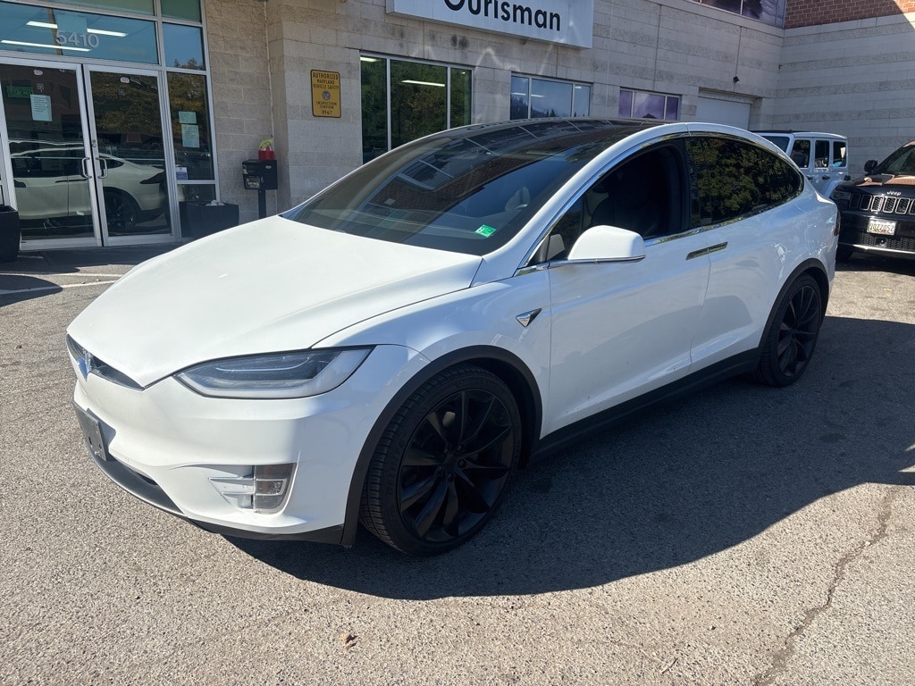 Used 2018 Tesla Model X 75D SUV