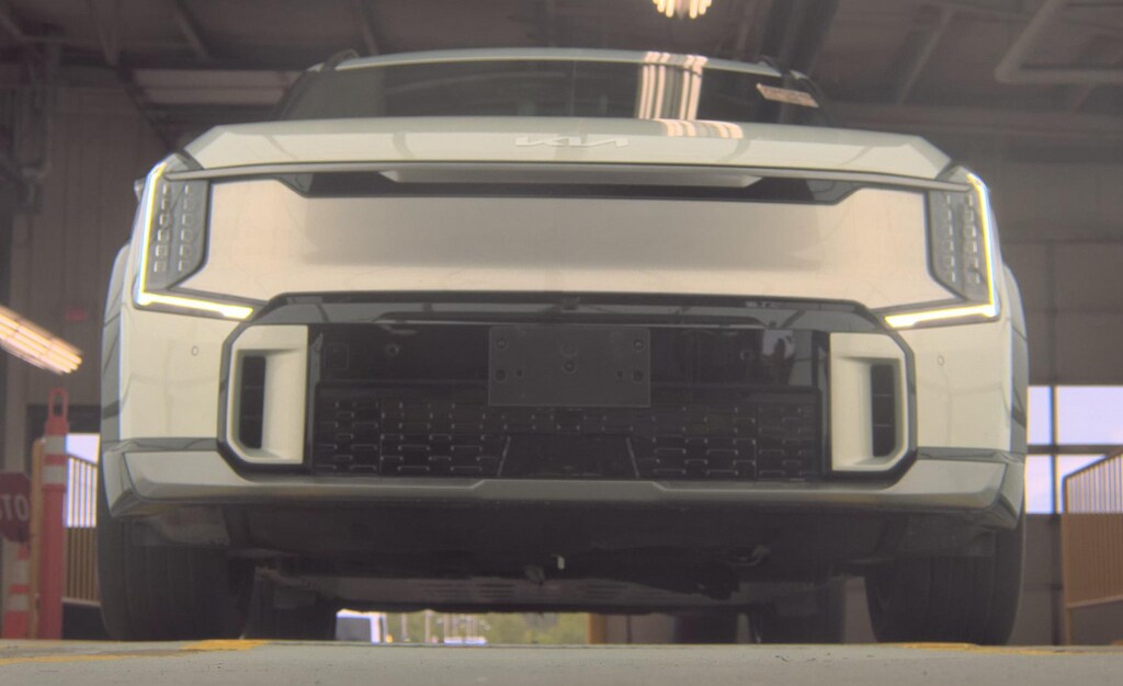 Certified 2024 Kia EV9 GT-Line SUV