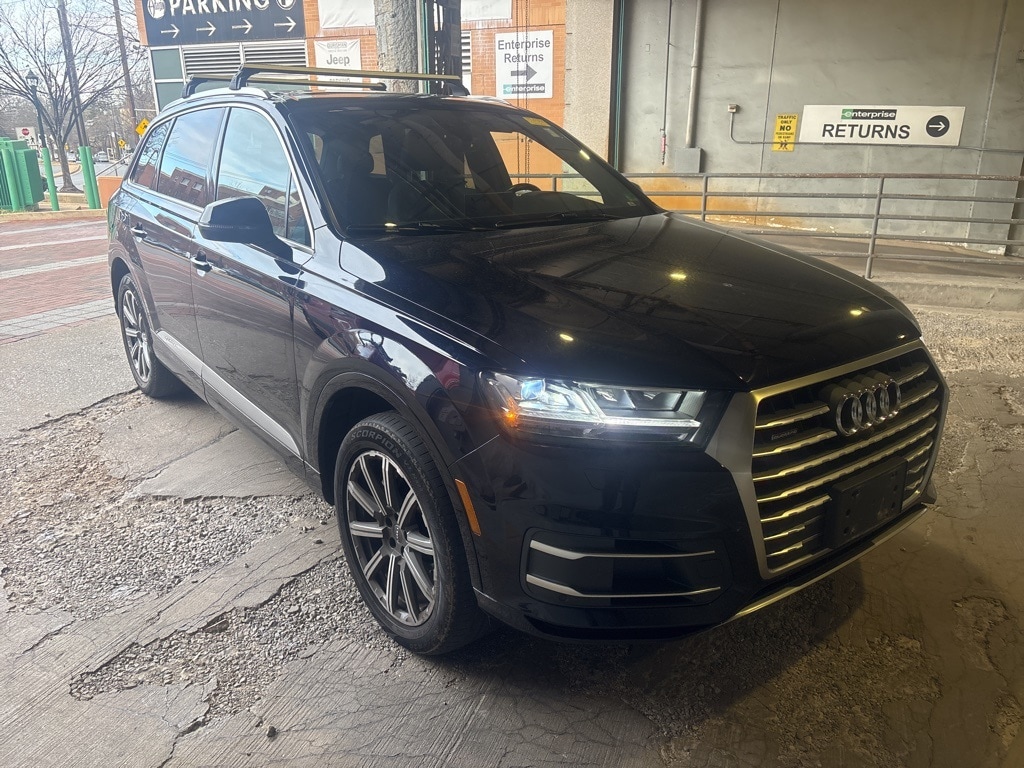 2017 Audi Q7 Premium Plus's photo