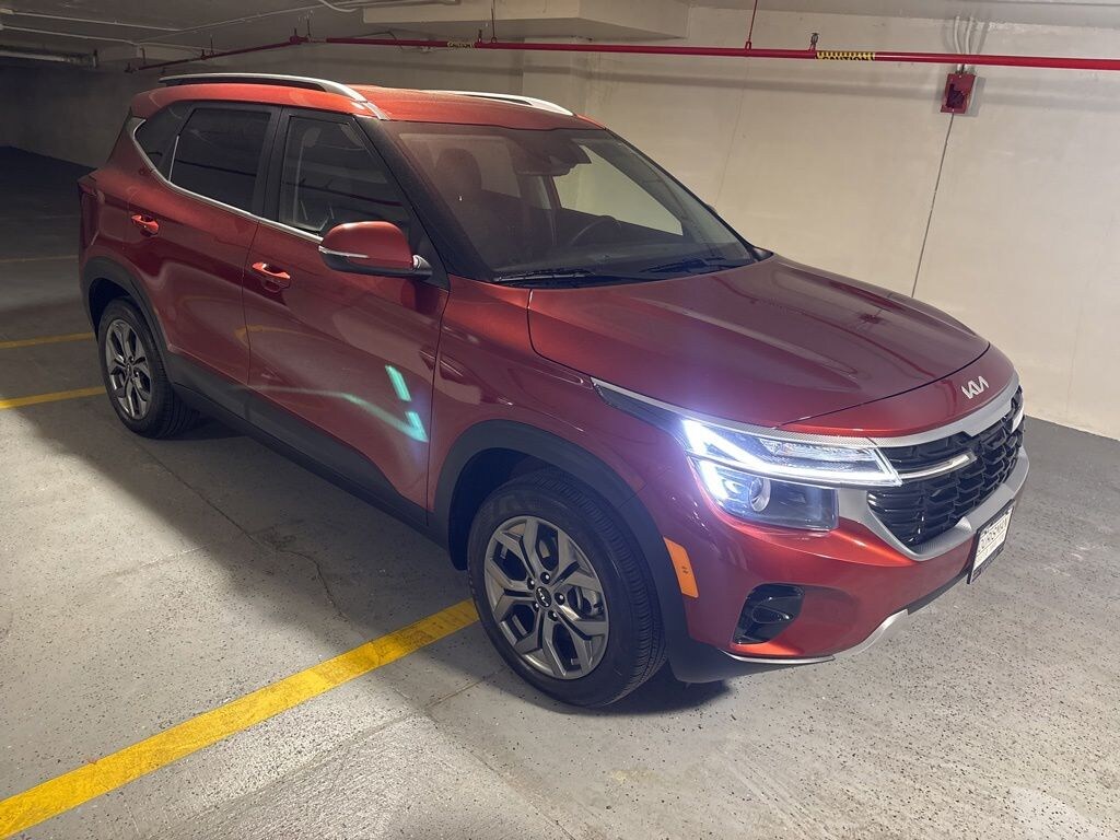 Certified 2024 Kia Seltos SUV
