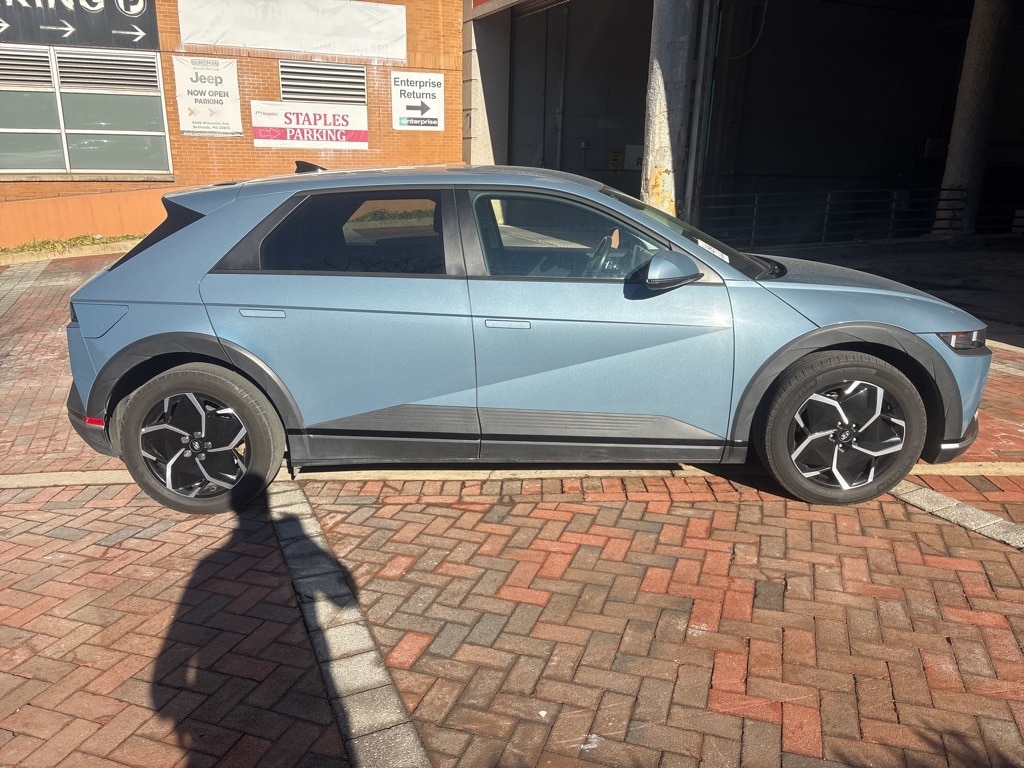 Used 2024 Hyundai IONIQ 5 SEL with VIN KM8KNDDFXRU274064 for sale in Chevy Chase, MD