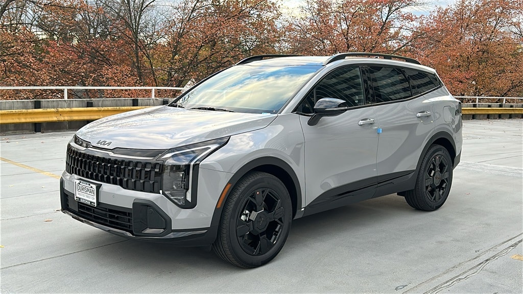 New 2026 Kia Sportage Plug-In Hybrid X-Line SUV