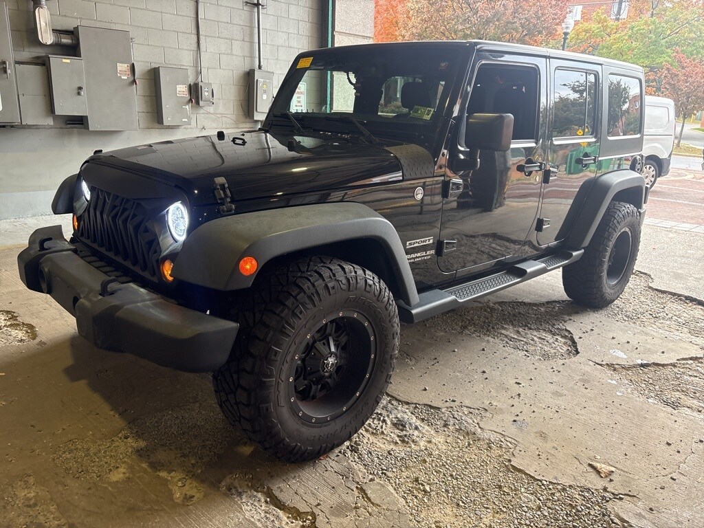 2017 Jeep Wrangler Unlimited Sport photo 3