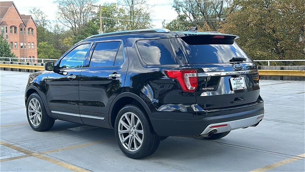 2017 Ford Explorer Limited photo 3