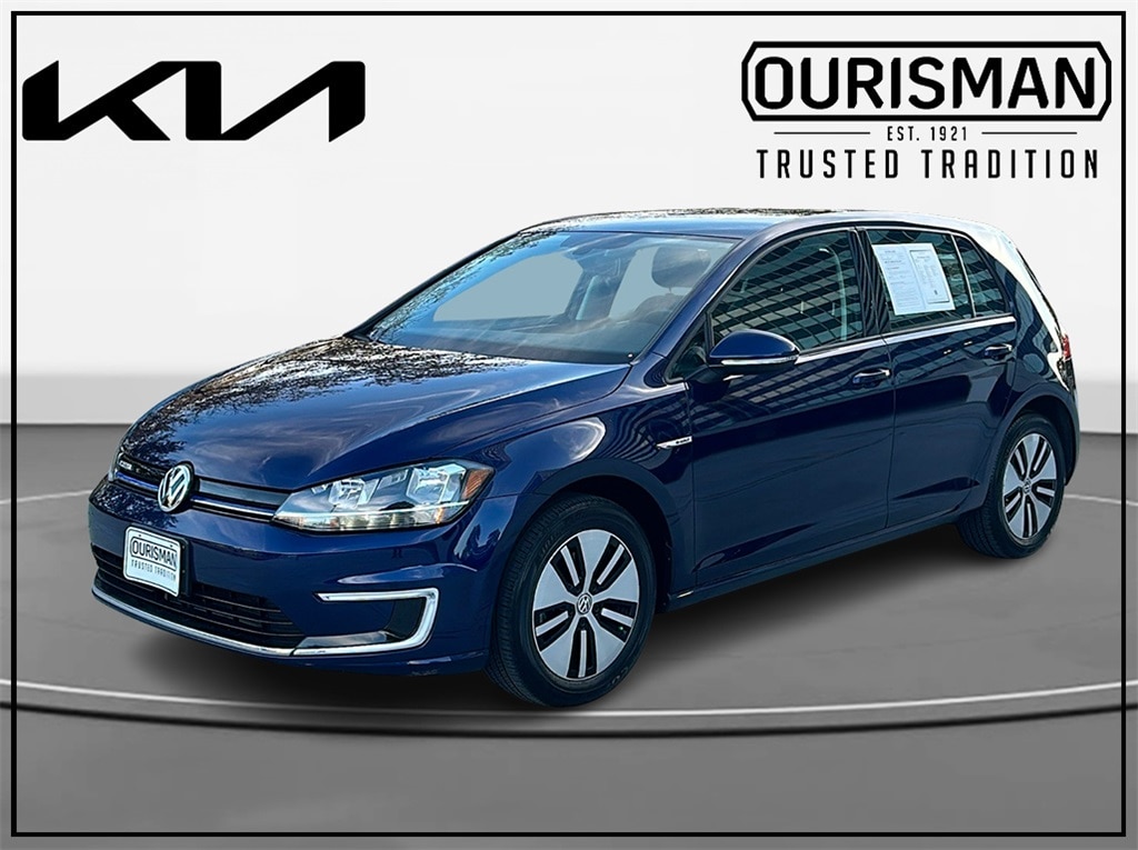 Used 2019 Volkswagen e-Golf e-Golf SE with VIN WVWKR7AU9KW902557 for sale in Chevy Chase, MD