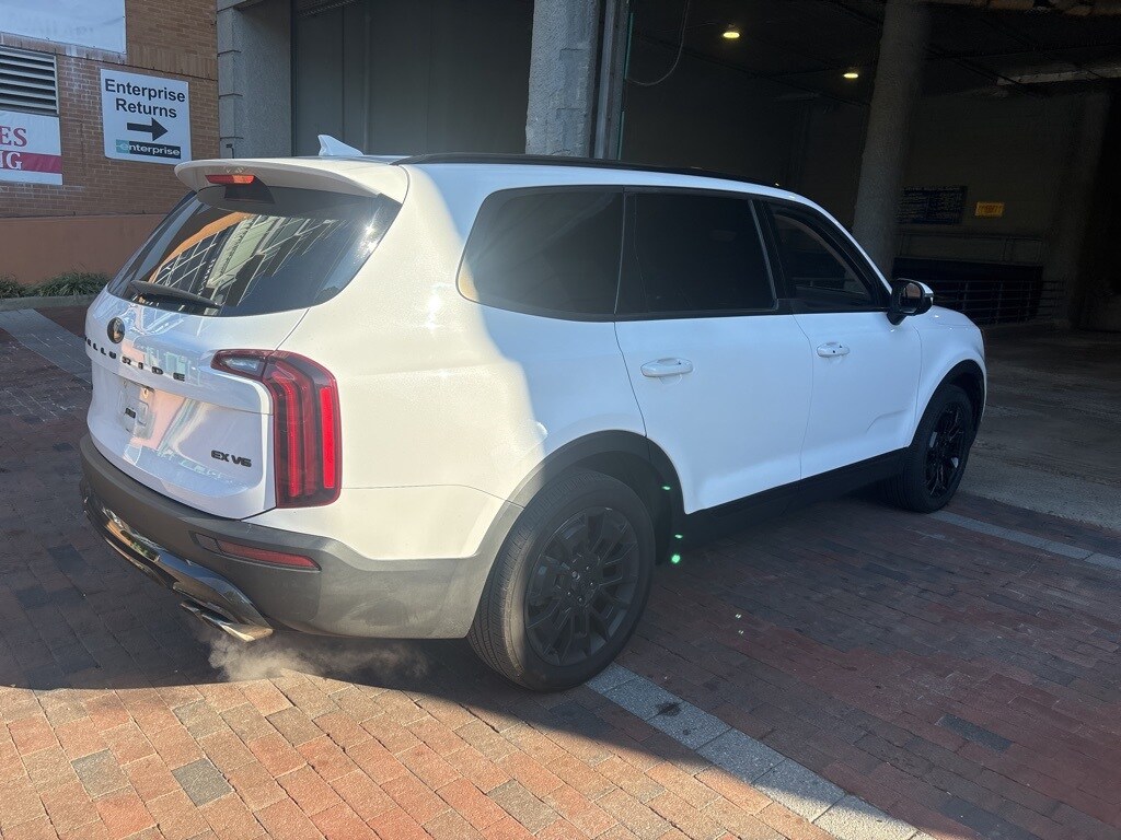 2021 Kia Telluride EX photo 2
