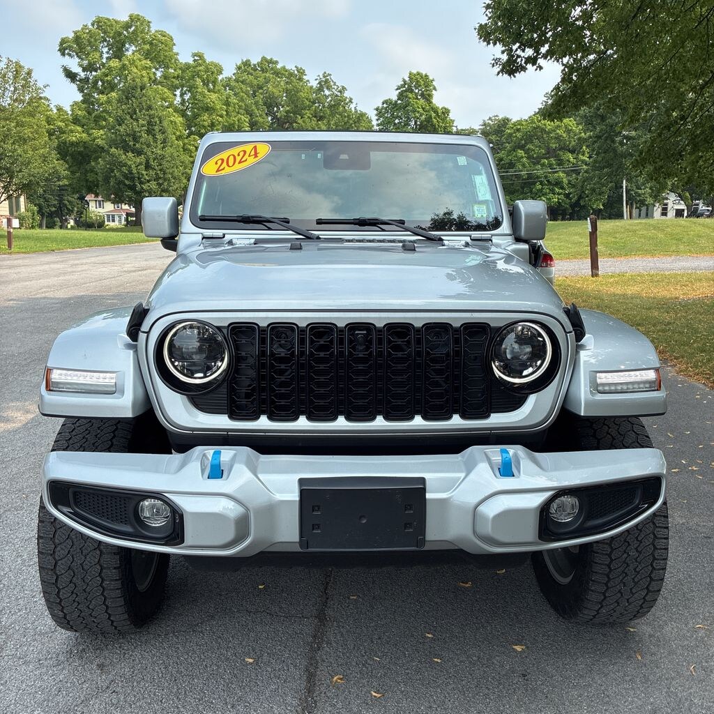 Used 2024 Jeep Wrangler 4xe High Altitude SUV