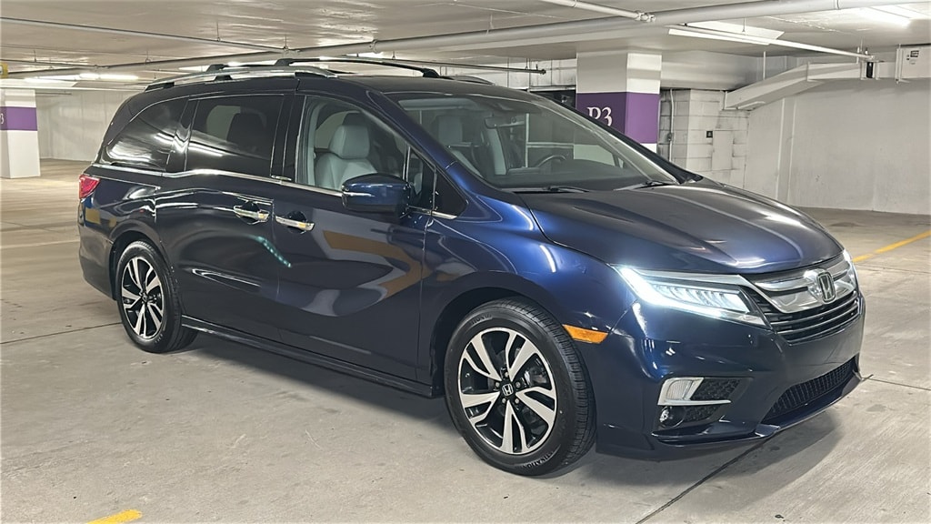Used 2018 Honda Odyssey Elite Van