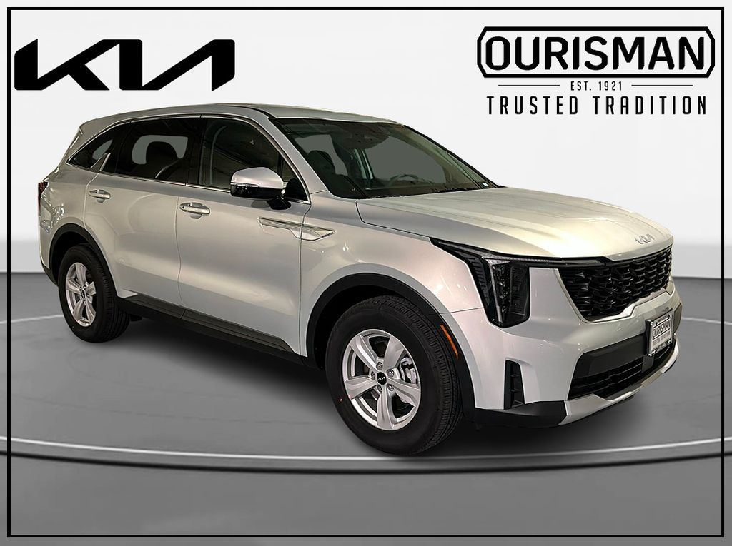2026 Kia Sorento LX AT's photo
