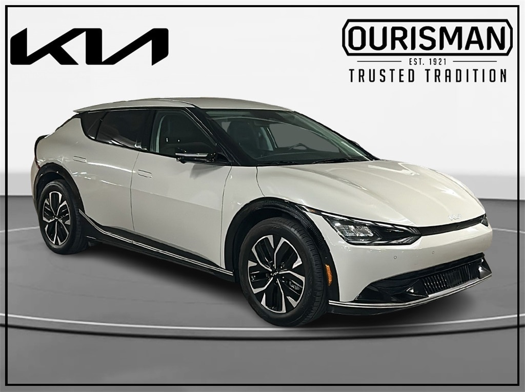 2024 Kia EV6 Wind's photo