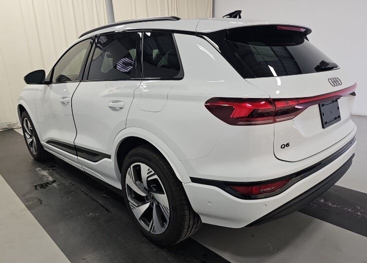 2025 Audi Q6 E-tron Premium photo 4