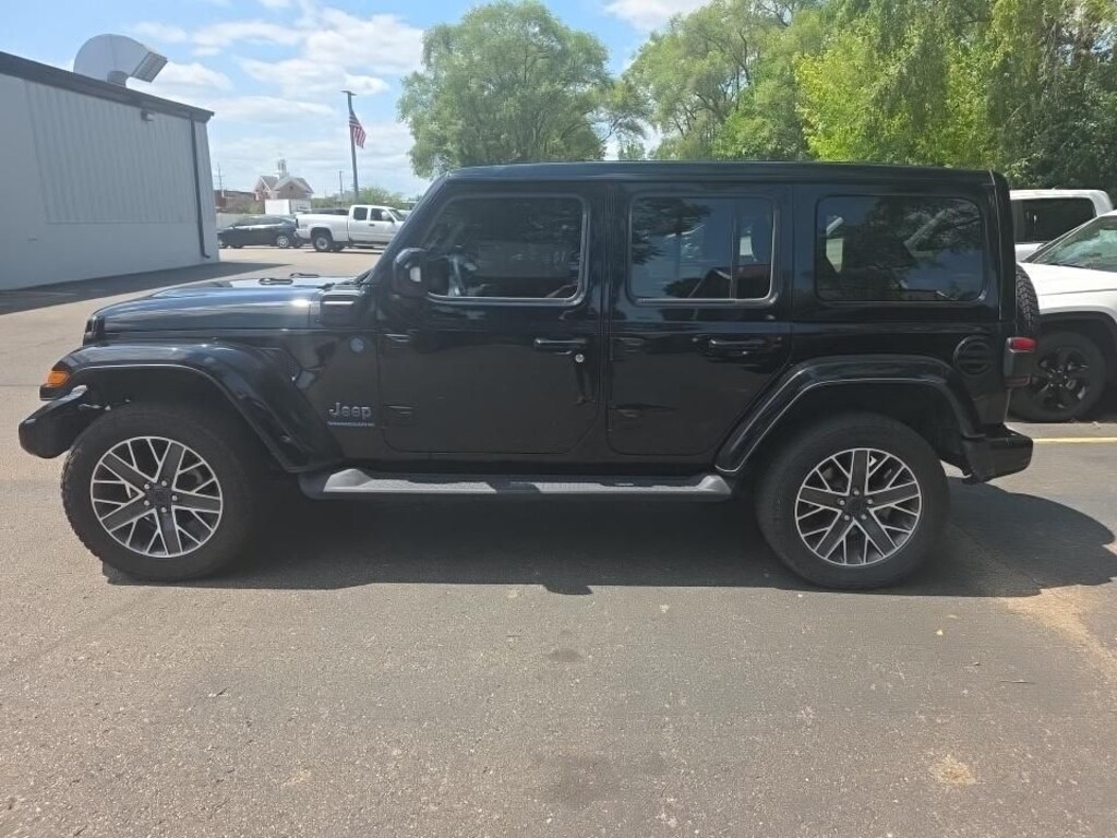 Used 2024 Jeep Wrangler 4xe High Altitude SUV