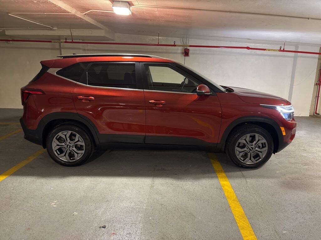 Certified 2024 Kia Seltos SUV
