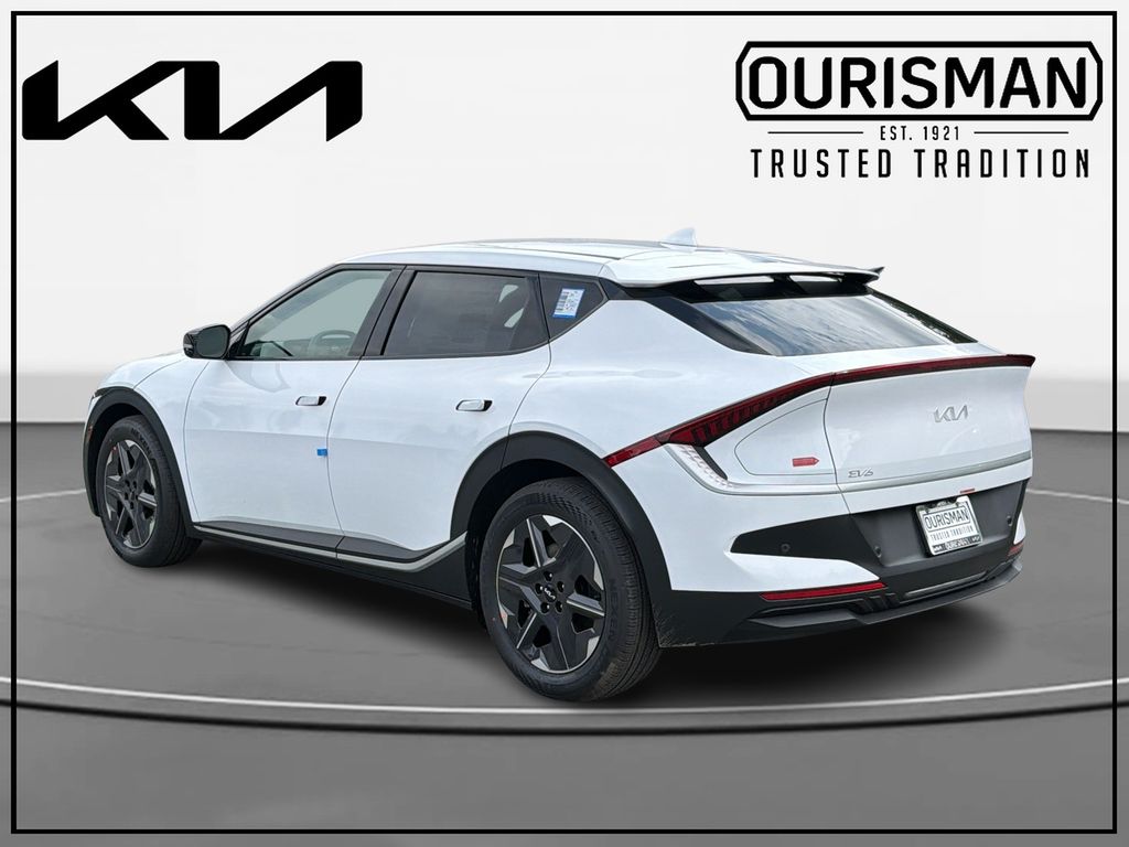 New 2026 Kia EV6 Light Long Range SUV