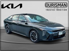 2025 Kia K4 GT-Line Sedan