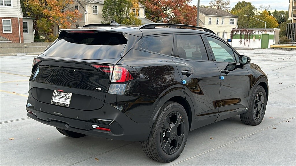2026 Kia Sportage Plug-In Hybrid X-Line photo 4