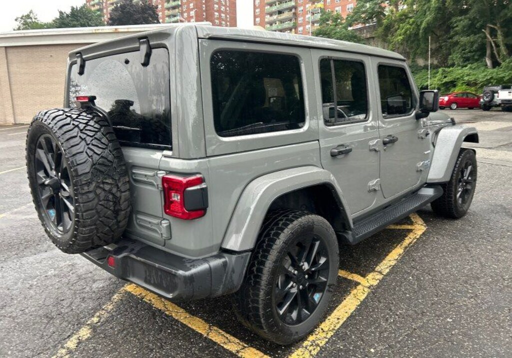 Used 2023 Jeep Wrangler 4xe Sahara SUV