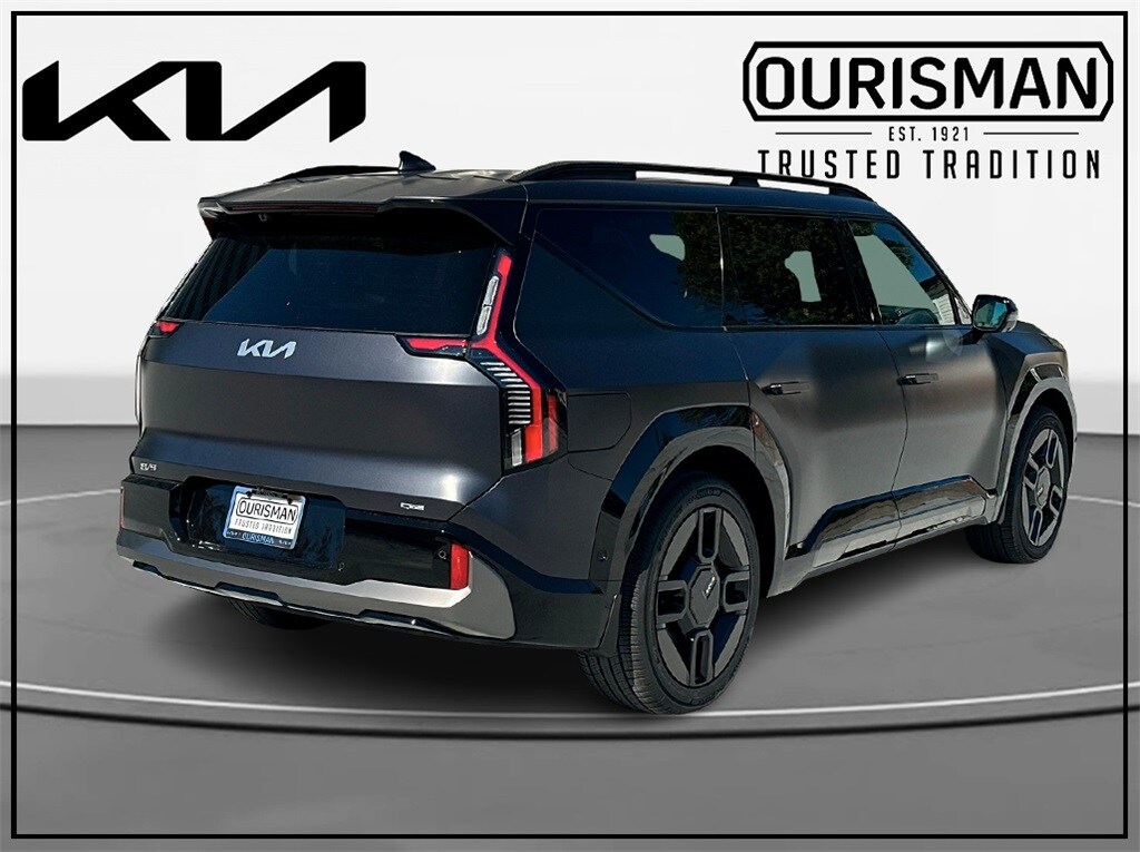 2026 Kia EV9 GT-Line photo 4