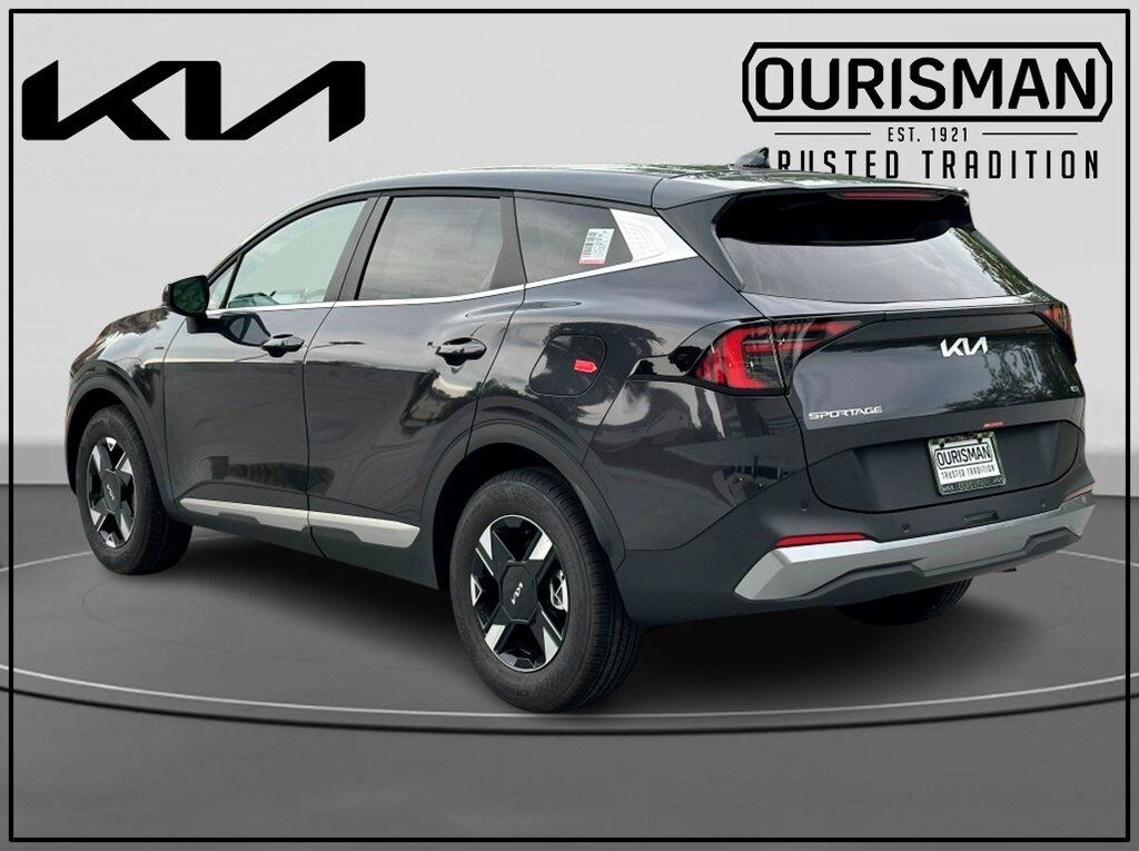 New 2026 Kia Sportage LX SUV