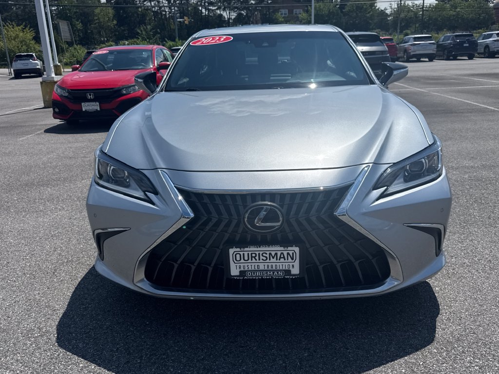 Used 2023 Lexus ES 250 Sedan
