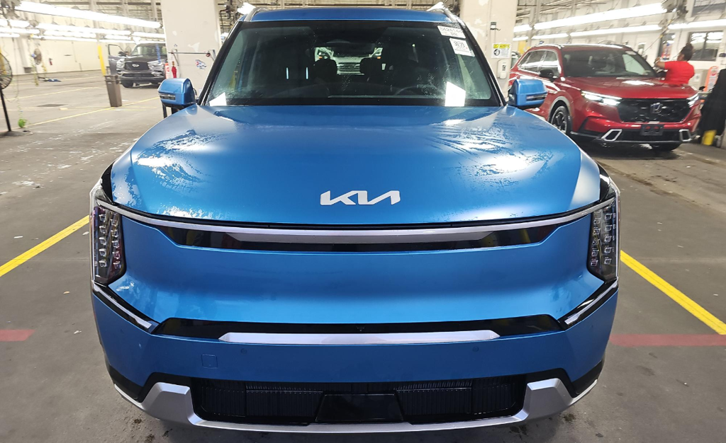 Certified 2024 Kia EV9 Land SUV