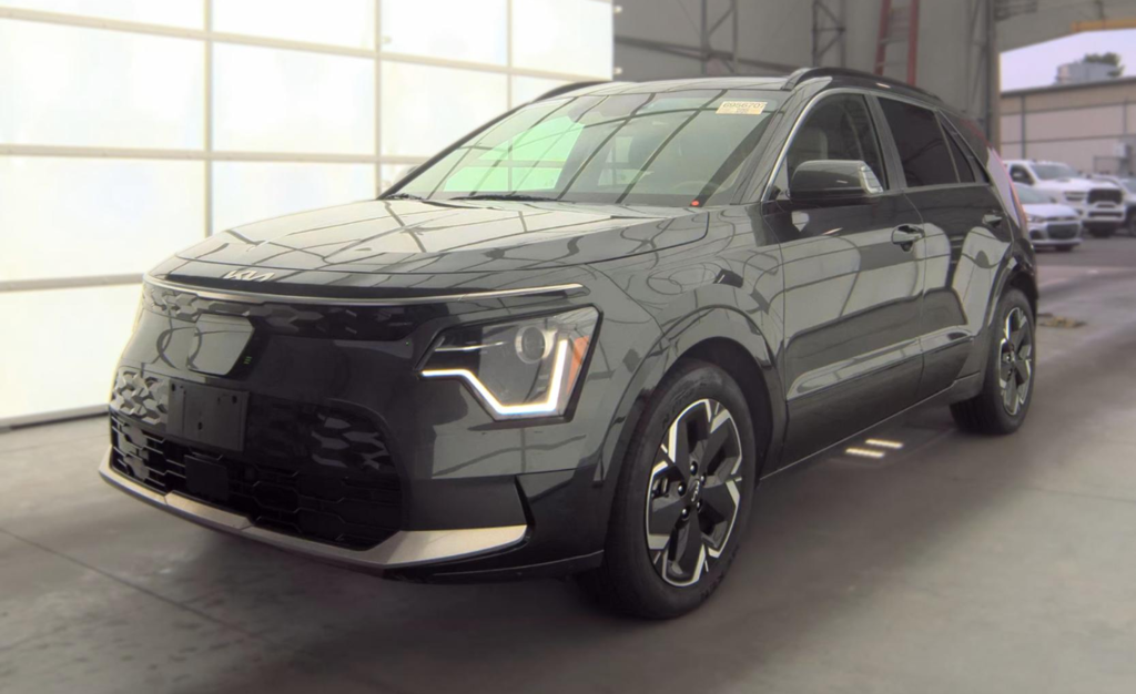 Used 2023 Kia Niro EV Wind SUV