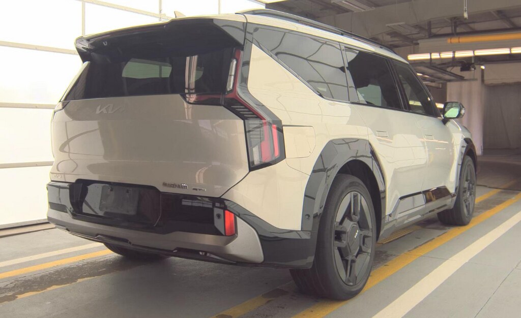 Certified 2024 Kia EV9 GT-Line SUV