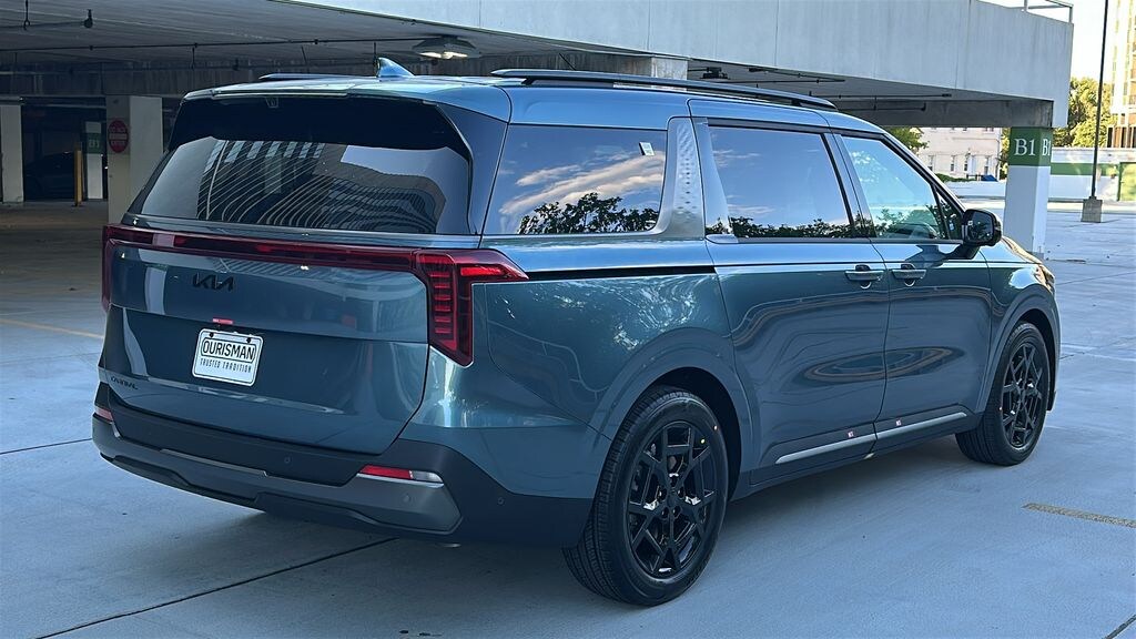 New 2026 Kia Carnival SX Prestige Minivan/Van