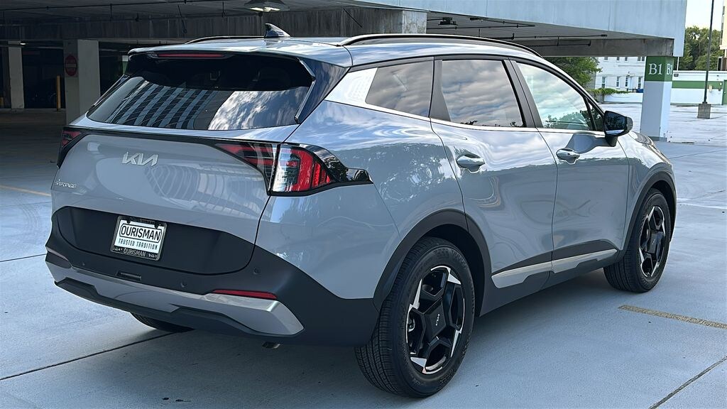 New 2026 Kia Sportage EX SUV