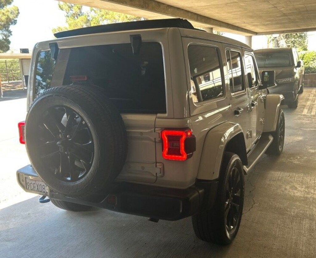 Used 2022 Jeep Wrangler Unlimited Sahara 4xe SUV