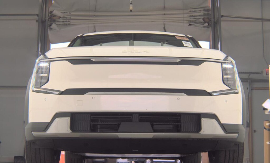 Certified 2024 Kia EV9 Light Long Range SUV