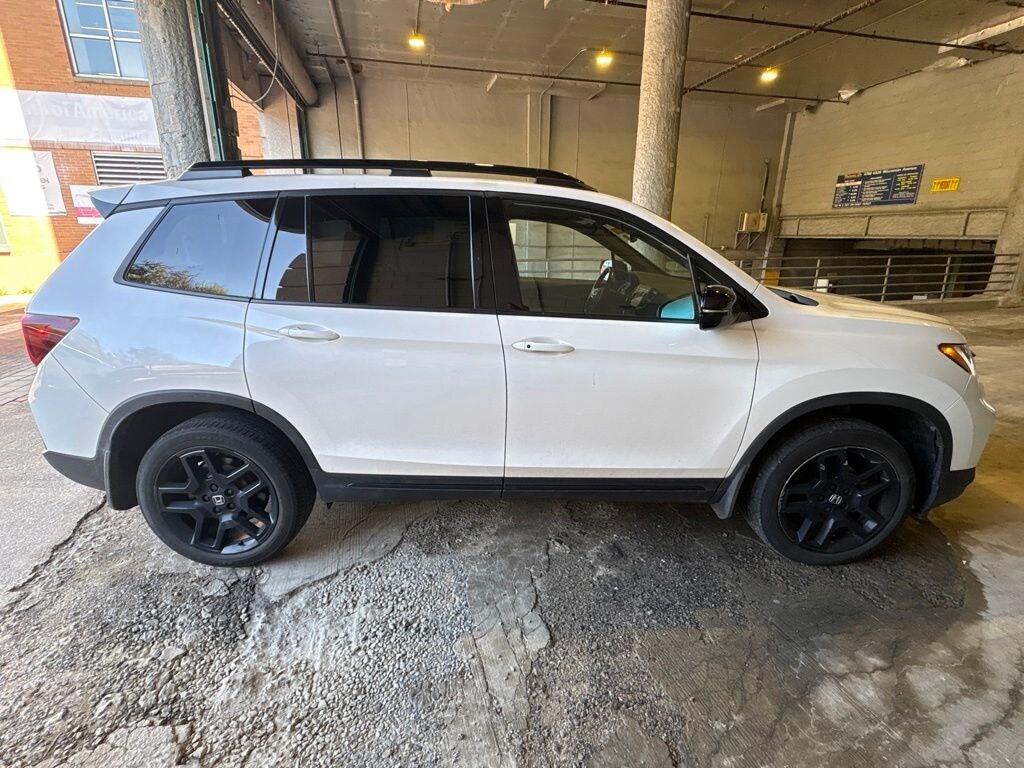Used 2024 Honda Passport Black Edition SUV