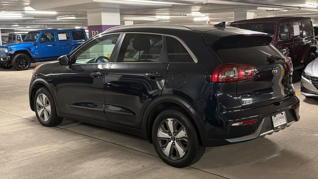 Used 2019 Kia Niro Plug-In Hybrid EX SUV