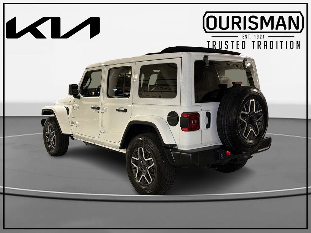 Used 2024 Jeep Wrangler Sahara SUV