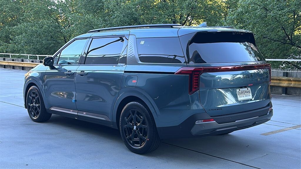 New 2026 Kia Carnival SX Prestige Minivan/Van
