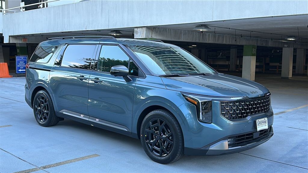 New 2026 Kia Carnival SX Prestige Minivan/Van