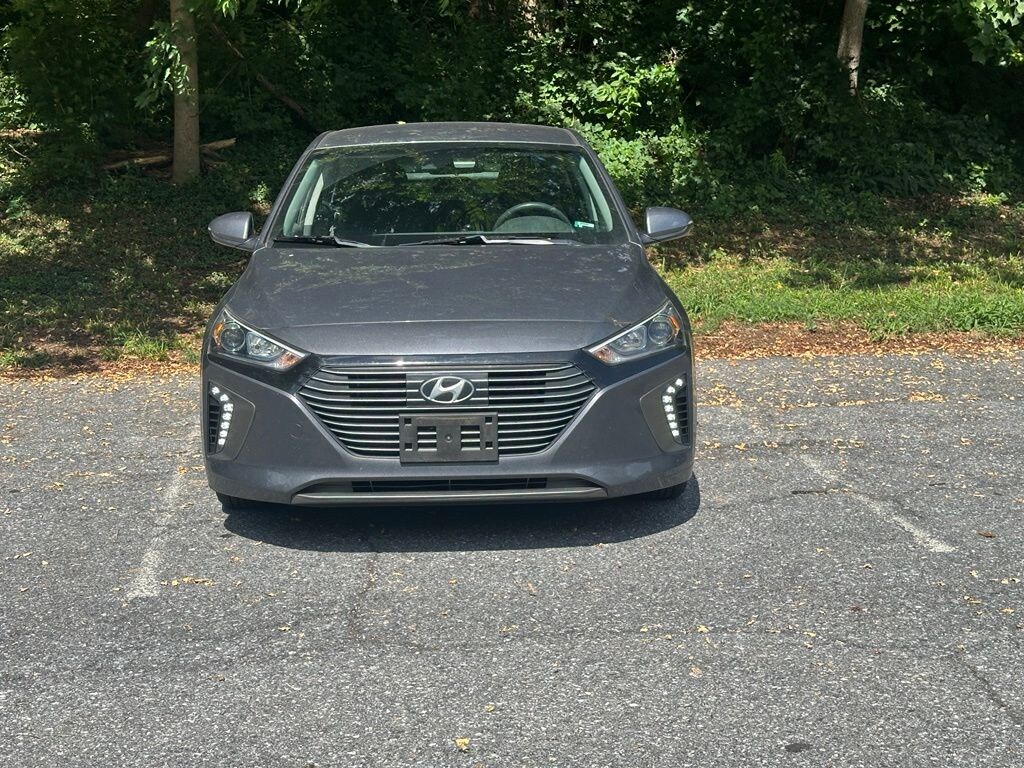Used 2019 Hyundai IONIQ Hybrid SEL Hatchback