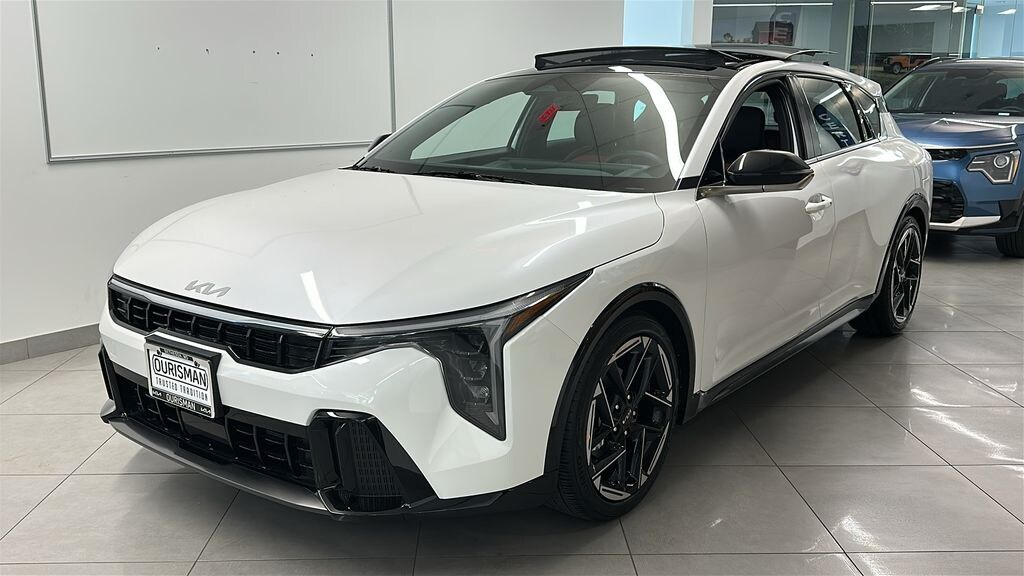 New 2026 Kia K4 GT-Line Hatchback