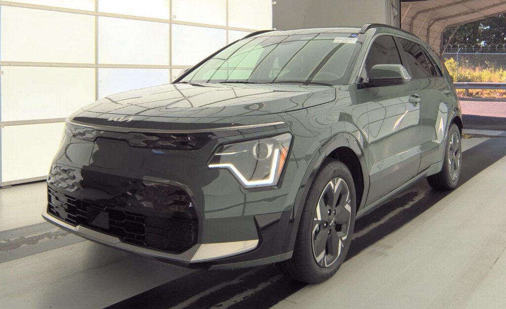Certified 2023 Kia Niro EV Wind SUV