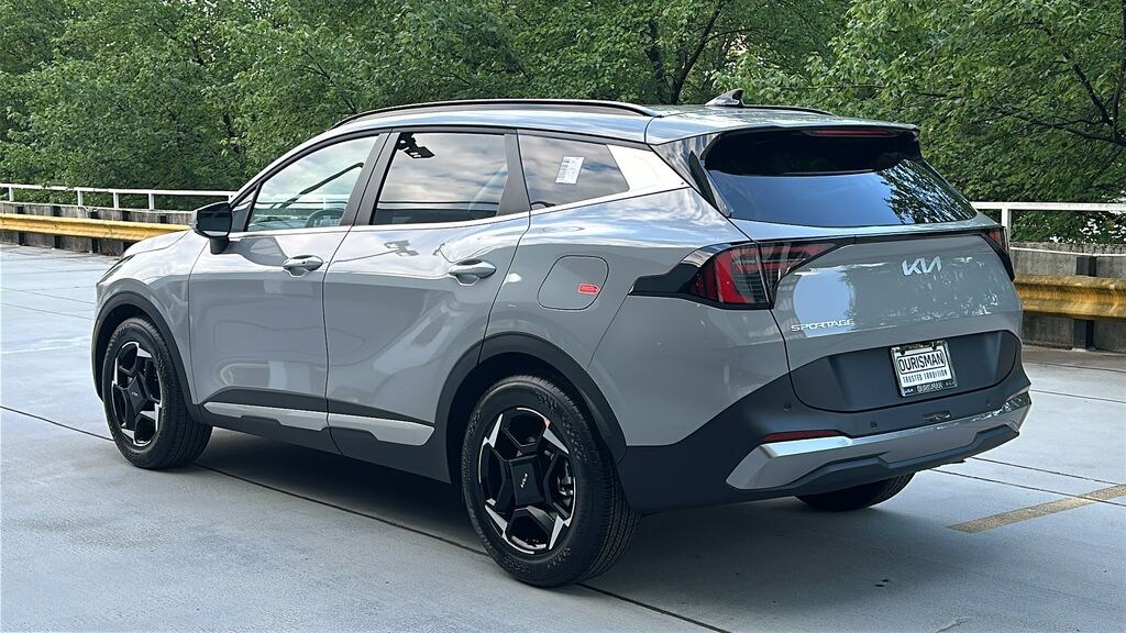 New 2026 Kia Sportage EX SUV