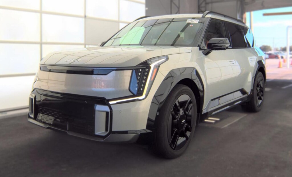 Certified 2024 Kia EV9 GT-Line SUV