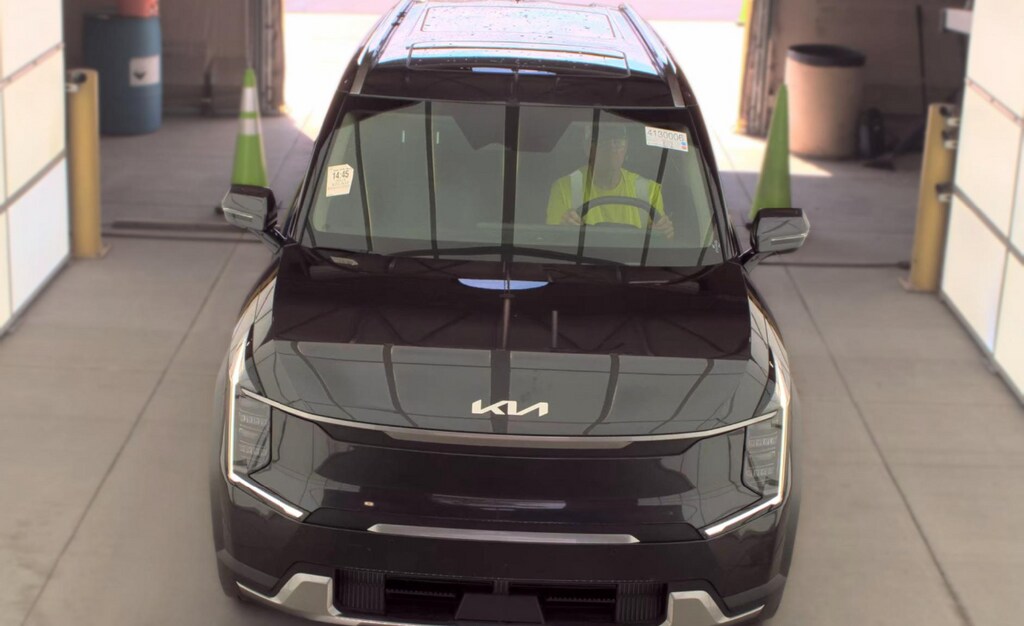 Certified 2024 Kia EV9 Wind SUV