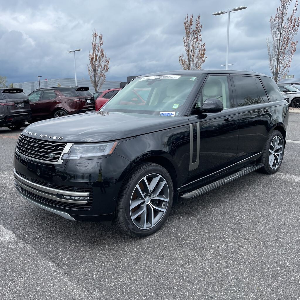Used 2024 Land Rover Range Rover SE SUV