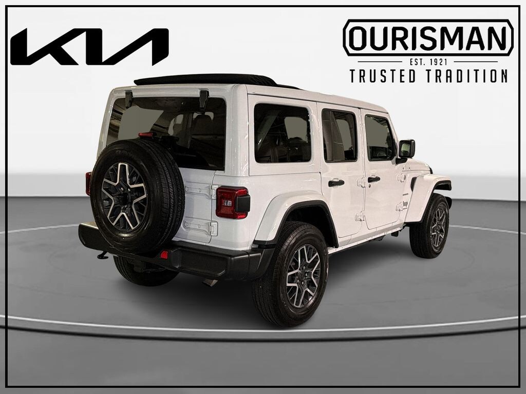 Used 2024 Jeep Wrangler Sahara SUV