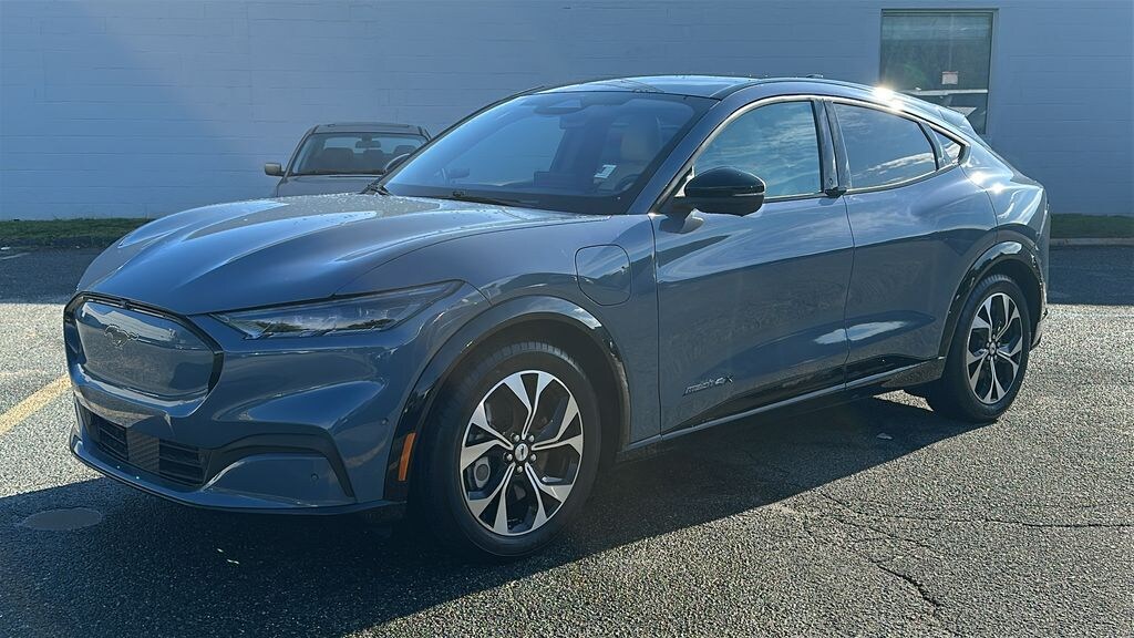 Used 2023 Ford Mustang Mach-E Premium SUV